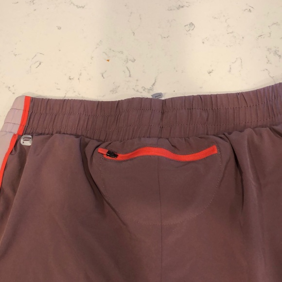 Fabletics shorts lined - Picture 2 of 7